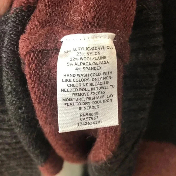 Treasure and Bond color block tunic sweater - Picture 8 of 10